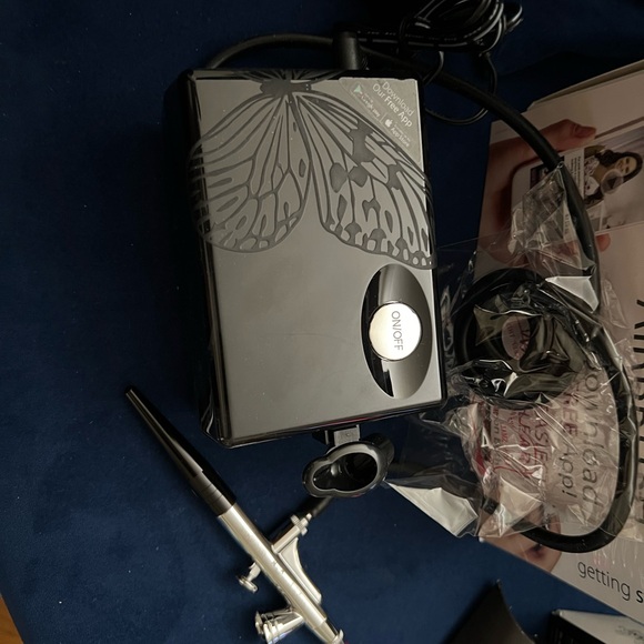 New! Luminess Air - Airbrush Makeup System +18 makeup applications - w/o tags - Picture 4 of 10